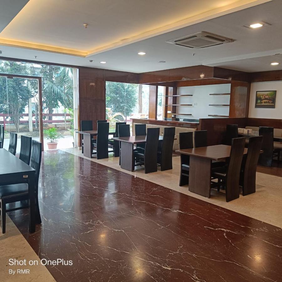 Astra Hotels & Suites Whitefield Near To Nallurahalli Metro Station And Ktpo Бангалор Екстериор снимка