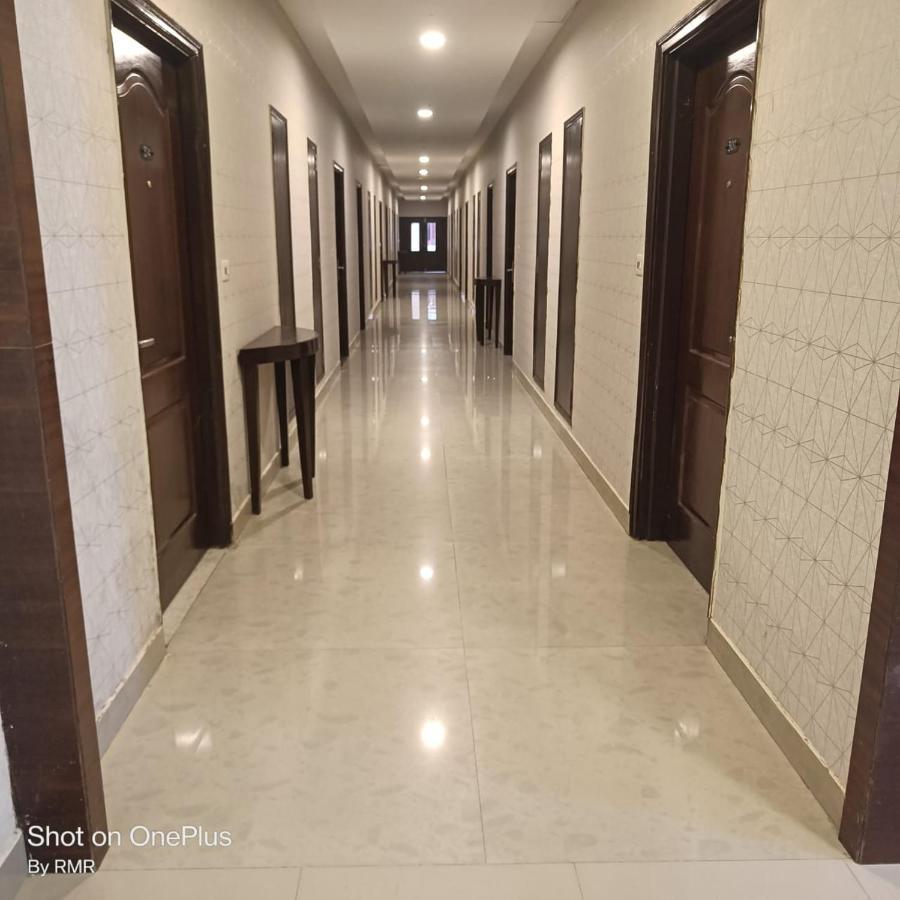 Astra Hotels & Suites Whitefield Near To Nallurahalli Metro Station And Ktpo Бангалор Екстериор снимка