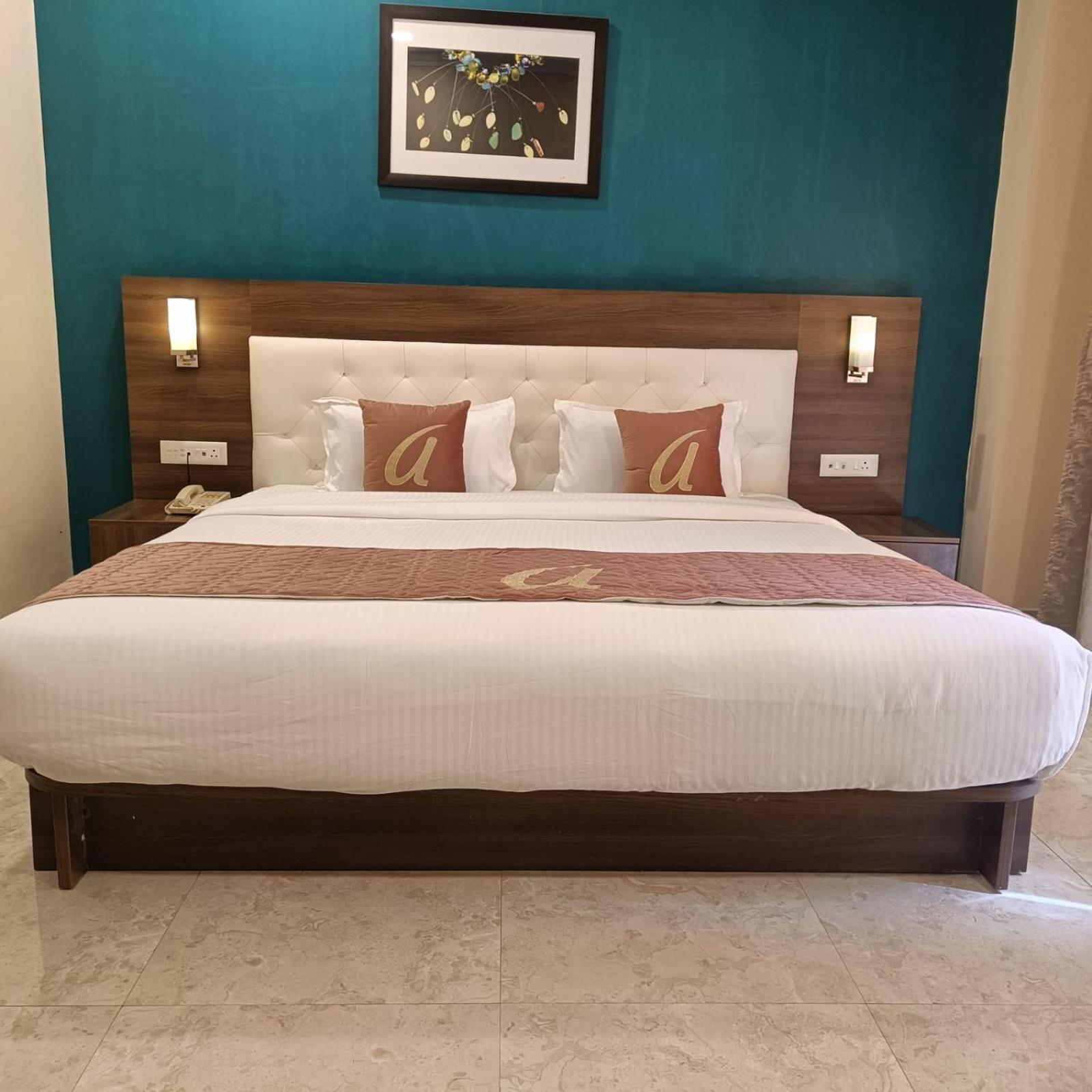 Astra Hotels & Suites Whitefield Near To Nallurahalli Metro Station And Ktpo Бангалор Екстериор снимка